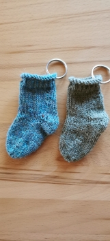 Schlüsselanhänger Mini-Socke Shiné